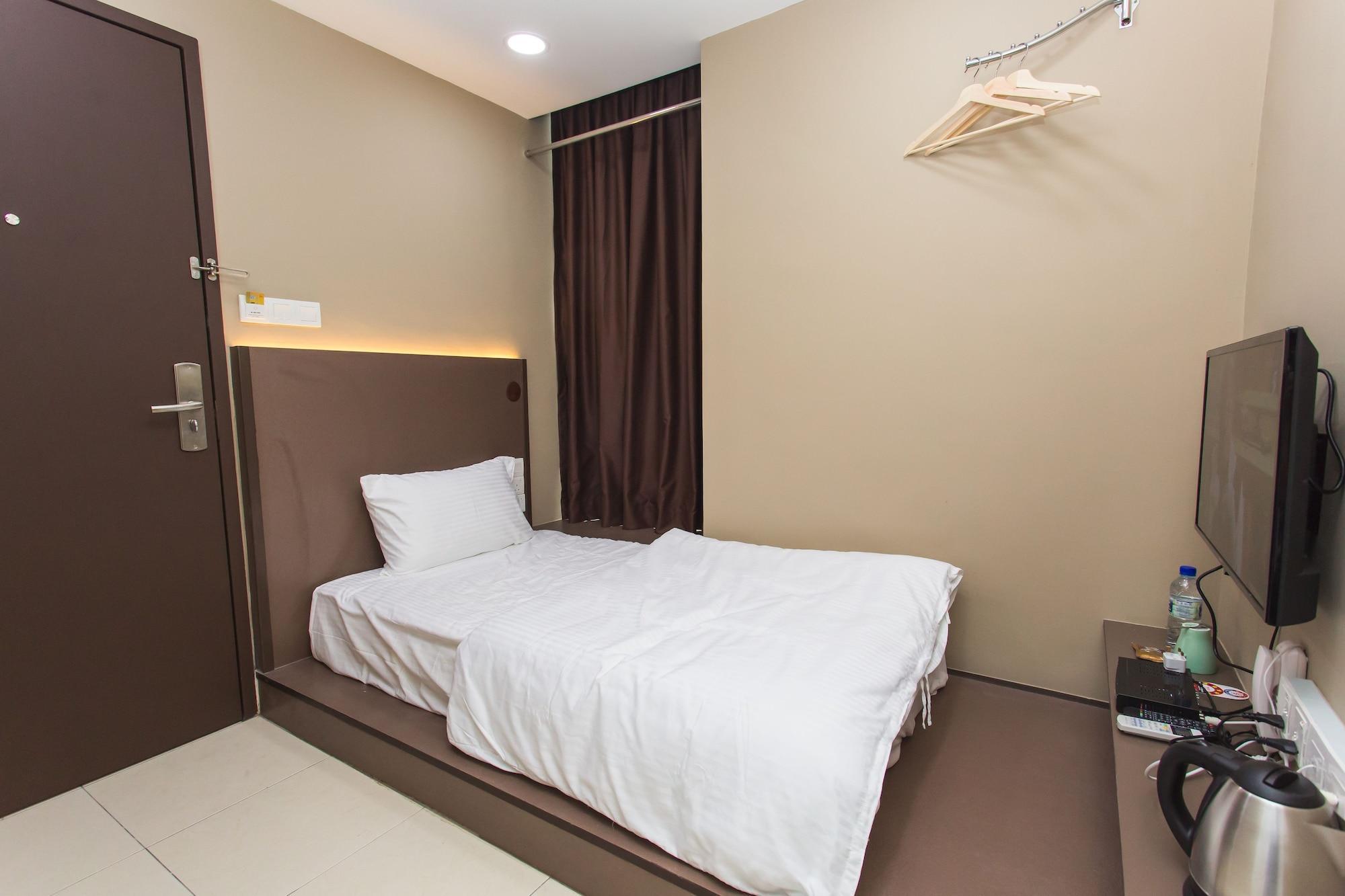 Tropika Garden Hotel Kulai Johor Bahru Exterior foto